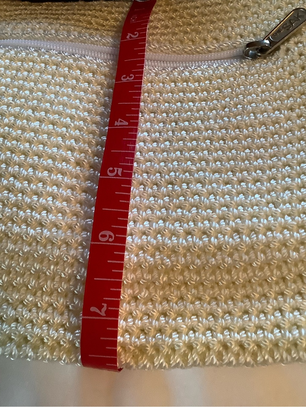 The Sak White Woven Shoulder Bag with Front Zip - Picture 6 of 7